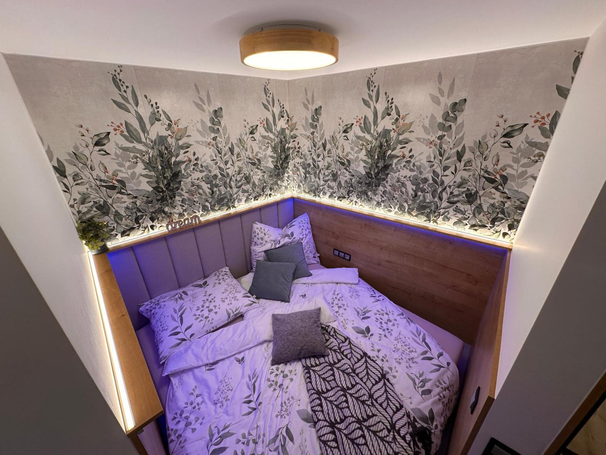 Dh Vankovka 1kk - Bus, Vankovka 50m Apartment Brno